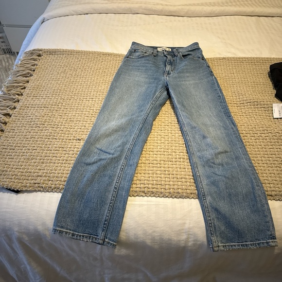 Abercrombie 000 XS straight high waisted jeans - Picture 1 of 3